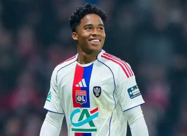 恭喜皇马！新大罗恩德里克闪耀法甲，巧妙助攻活力爆棚，阿隆索战术遭质疑